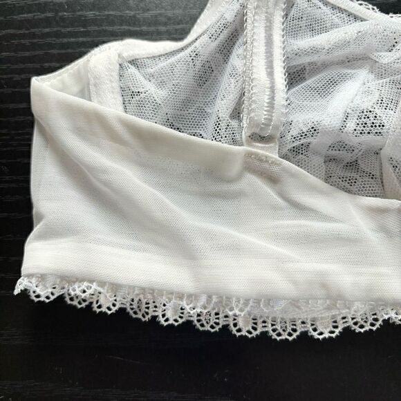 Victoria’s Secret I do collection lace bra white 34D - Picture 7 of 11